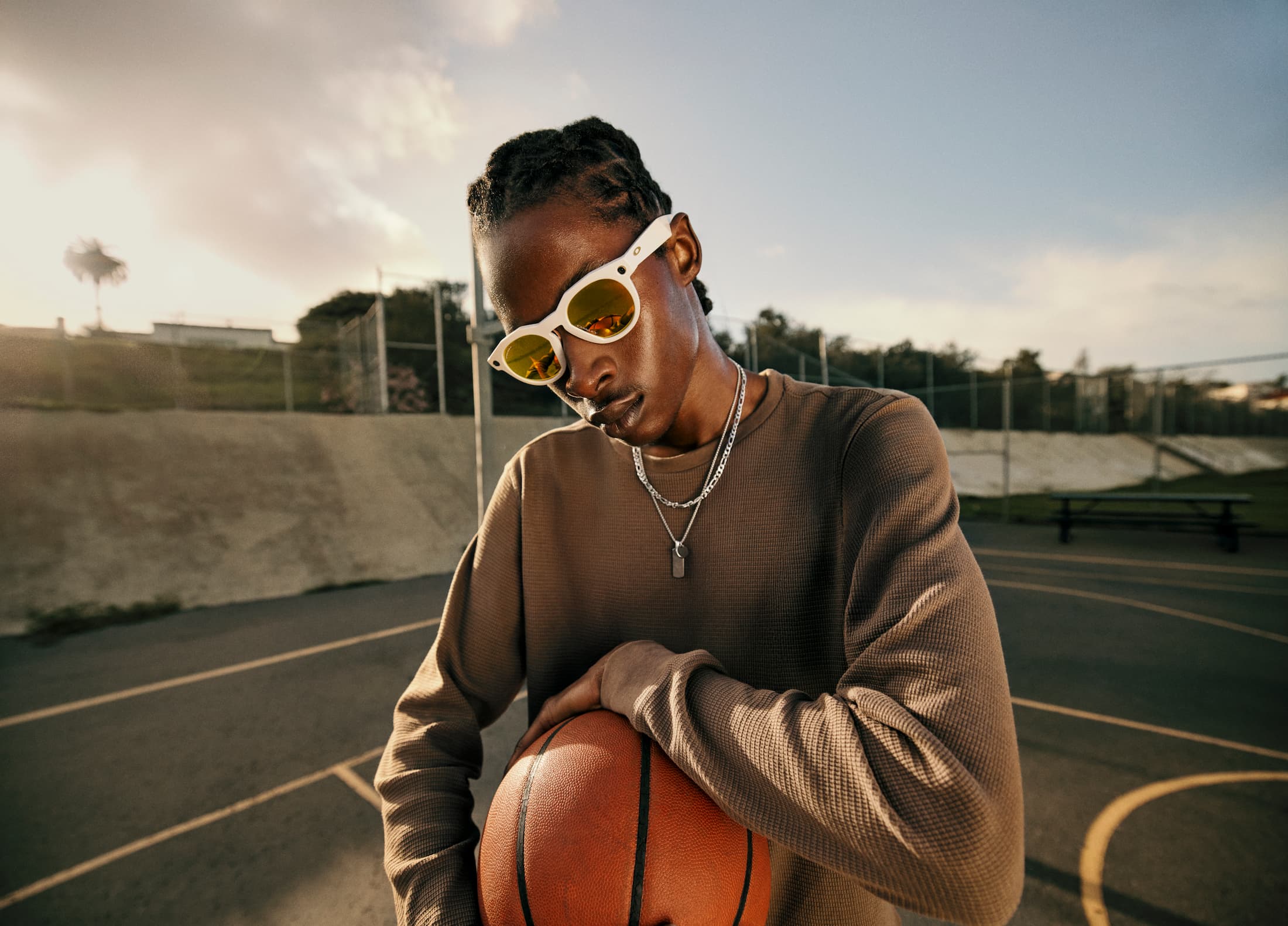Meta and Oakley announce new 'perfomance AI' smart glasses for athletes